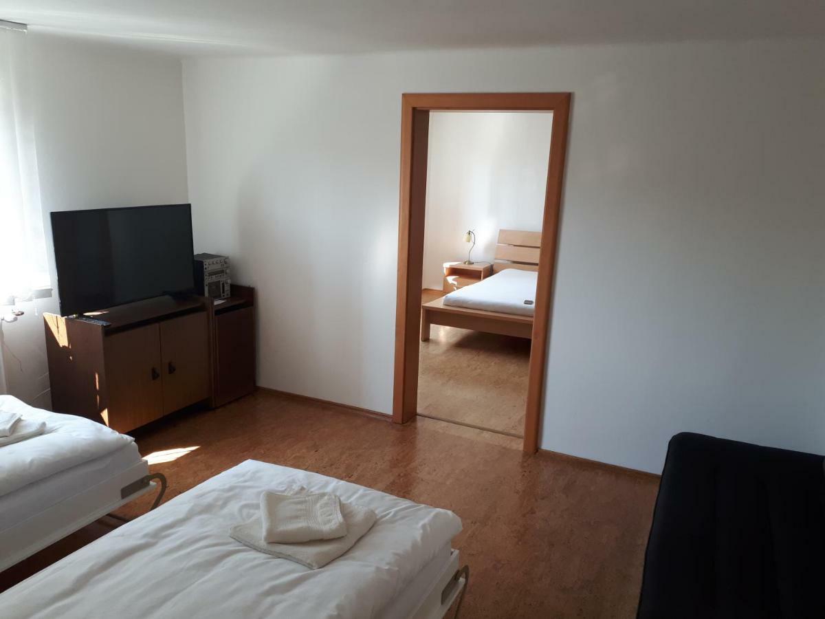 Brezno - 2 Izbovy Apartman Buitenkant foto